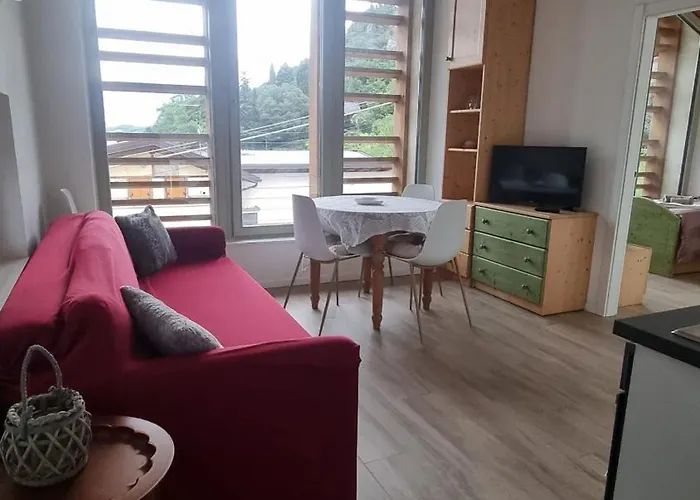 公寓 Maso Kreuzberg In Mansarda Vista Montagne 特伦托